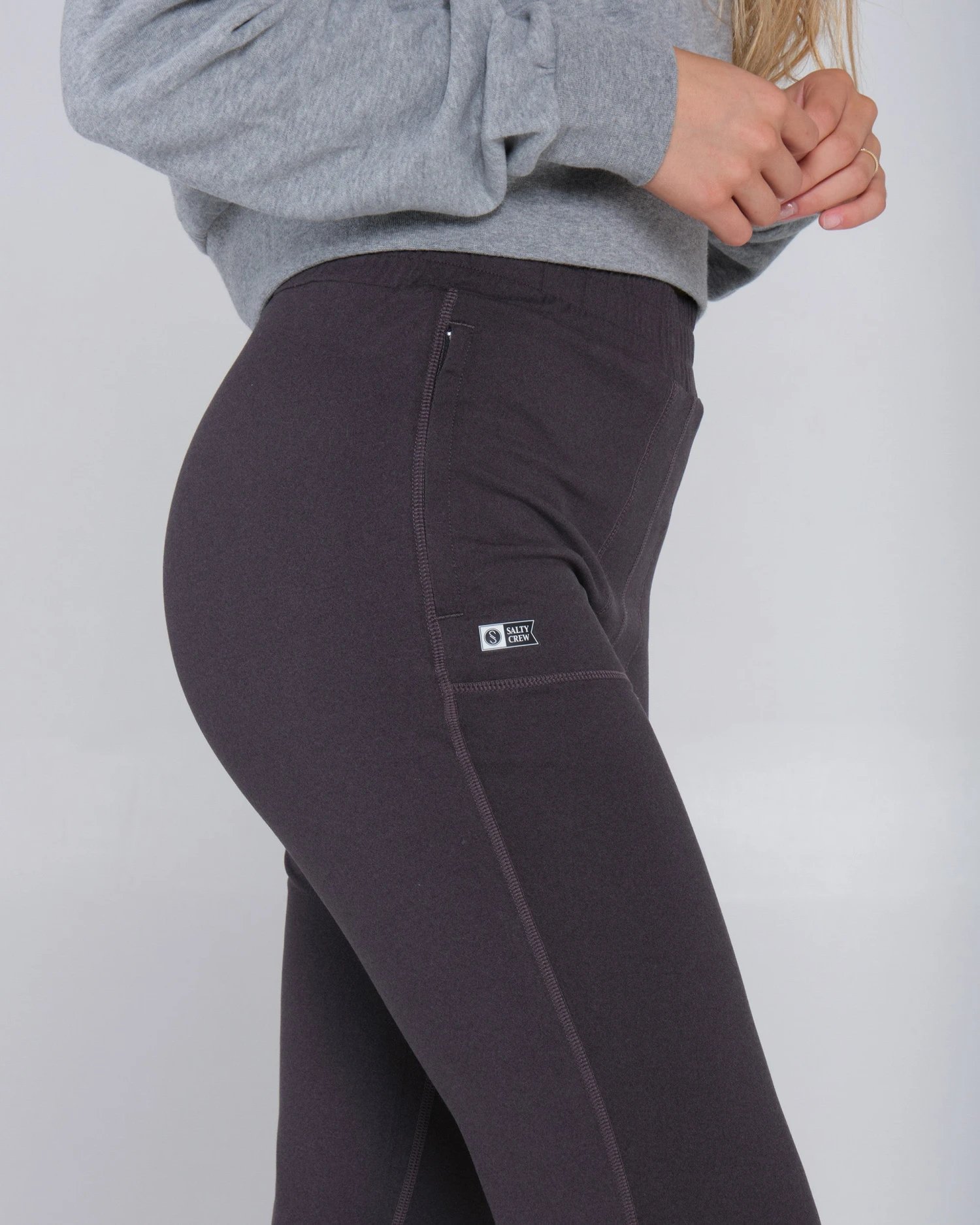 Salty Crew Thrill Seekers Charcoal Jogger 5 Salty Crew Thrill Seekers Charcoal Jogger - Image 3