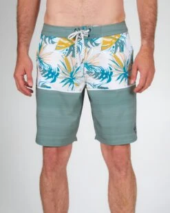 Salty Crew Tandem Vintage Military Boardshort -Salty Crew 30335075 VINTMIL OMFRONT