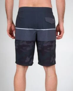 Salty Crew Stacked Black Boardshort -Salty Crew 30335105 BLK OMBACK