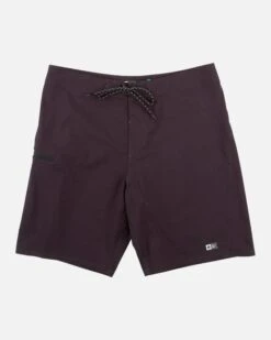 Salty Crew Pinnacle+ Long Range Black Boardshort