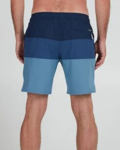 Salty Crew Beacons 2 Blue Elastic Boardshort 10 Salty Crew Beacons 2 Blue Elastic Boardshort -Salty Crew 30335129 BLUE OMBACK