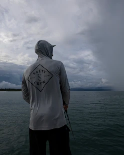 Salty Crew Tippet Silver Hood Sunshirt -Salty Crew TIPPET SILVER HOOD SUNSHIRT SCREENSHOT