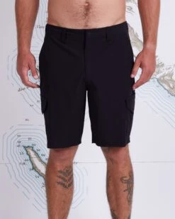 Salty Crew Deep Sea III Black Cargo Short 9 Salty Crew Deep Sea III Black Cargo Short -Salty Crew deep sea III black front