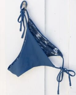 Salty Crew Seafarer Blue Steel Tie Side Rib Bottom -Salty Crew web images